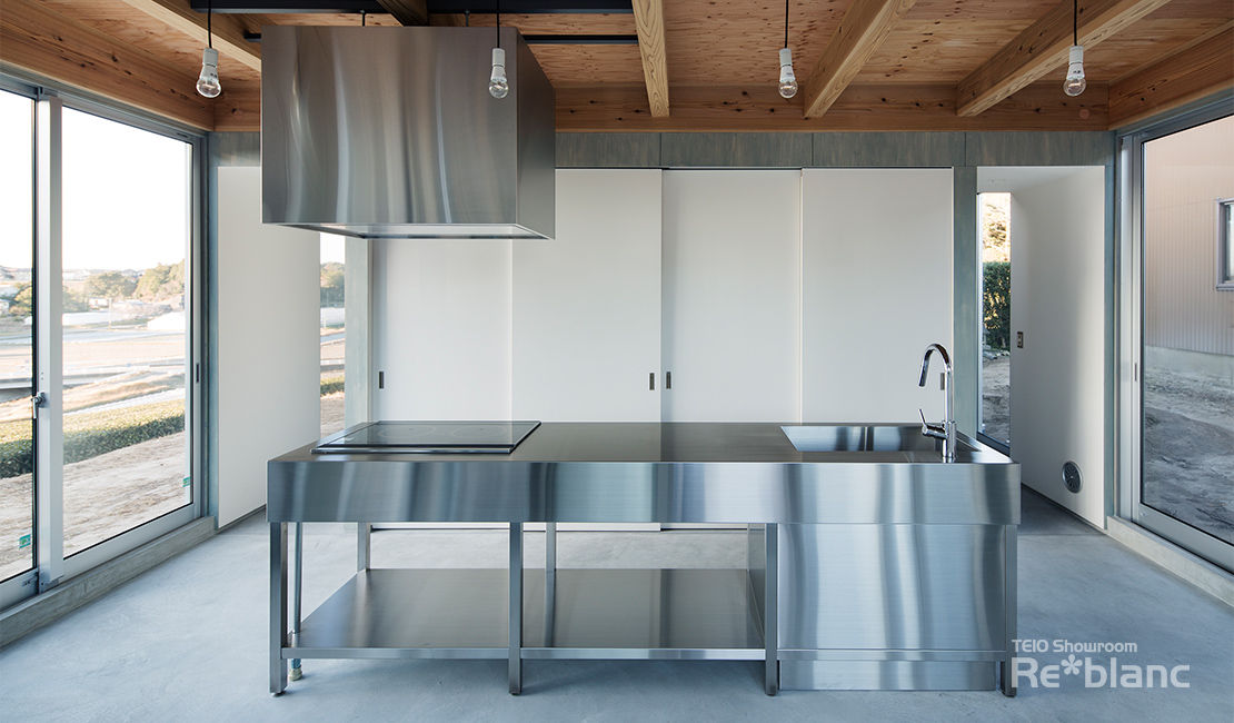 https://www.reblanc.com/case/design-ordermade-kitchen/001118.html